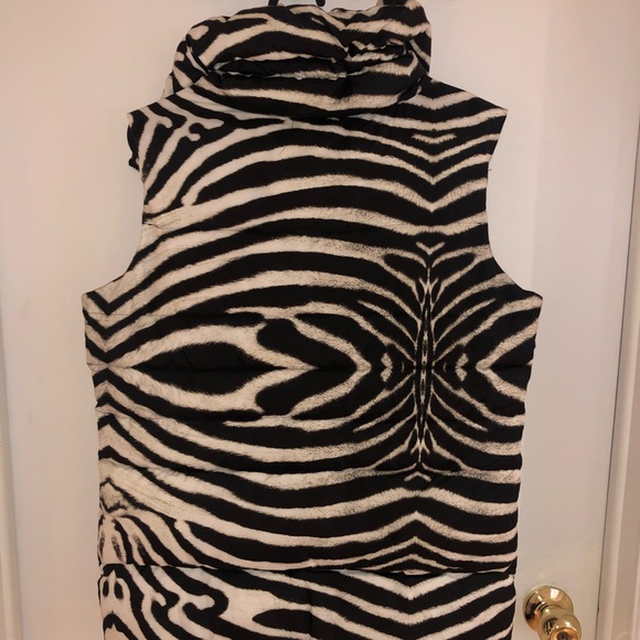 Adidas Zebra Vest - Picture 2 of 3